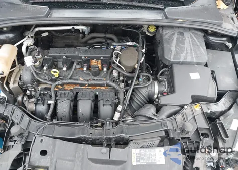 2016 Ford Focus Se z USA, uszkodzony, nr VIN 1FADP3F28GL278912